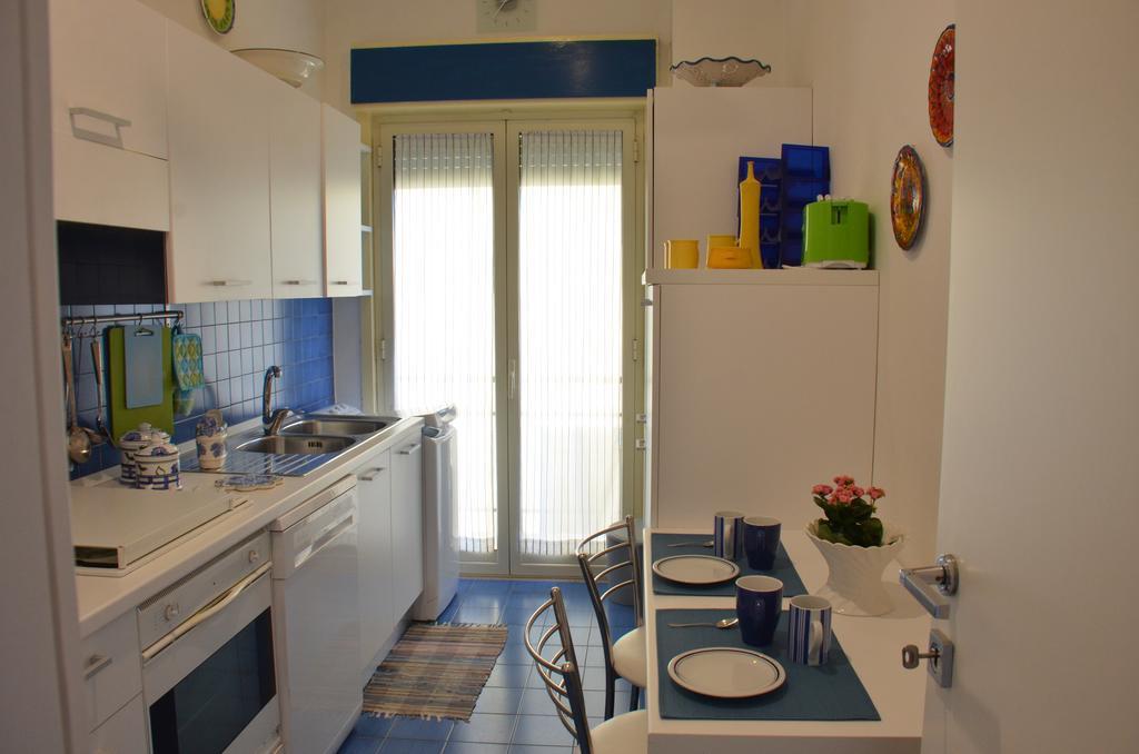 Terrazza Sul Mare Lejlighed Giardini Naxos Eksteriør billede